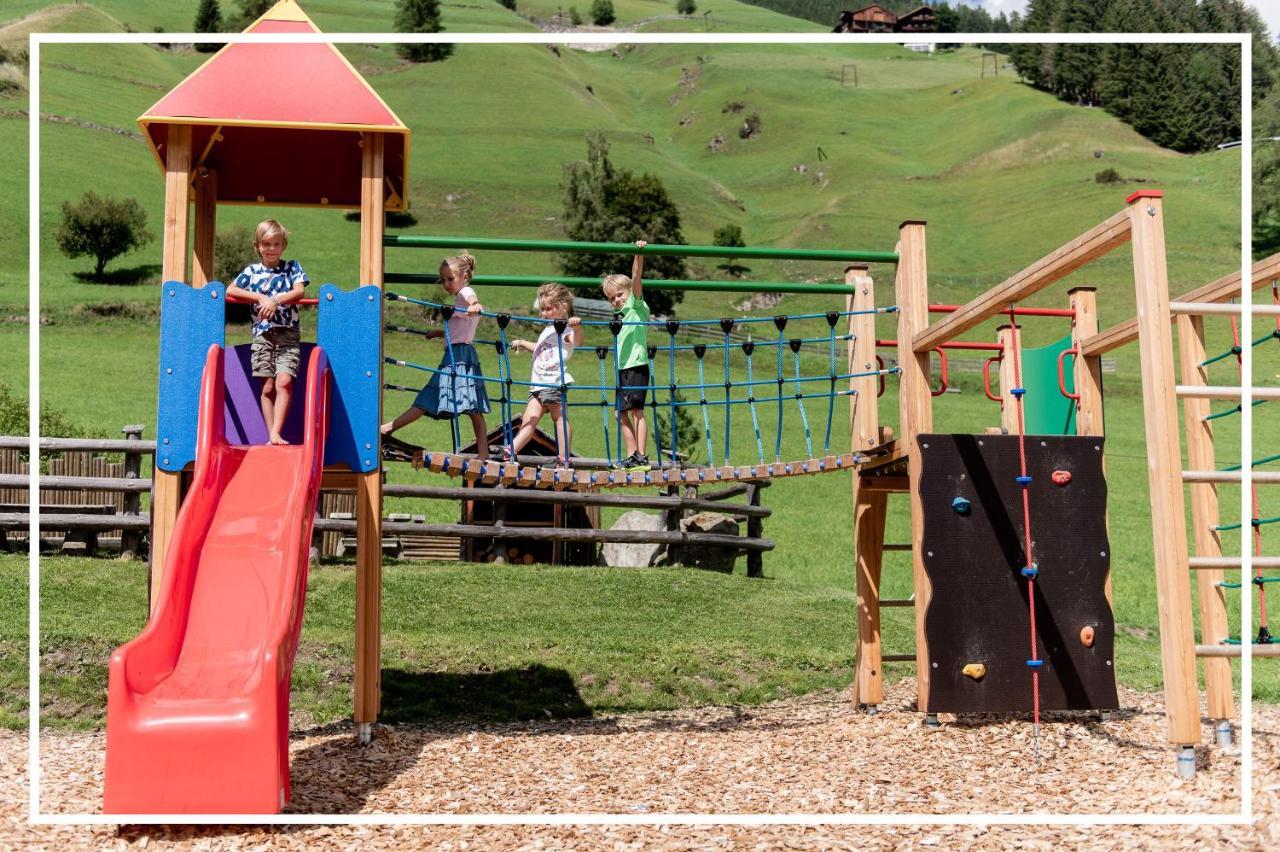 Tyrol Mountain Aparts - Urlaubsresort Hafele Санкт-Якоб-ін-Деферегген Екстер'єр фото