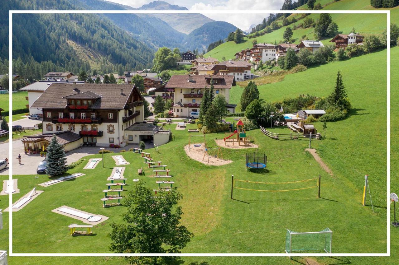 Tyrol Mountain Aparts - Urlaubsresort Hafele Санкт-Якоб-ін-Деферегген Екстер'єр фото