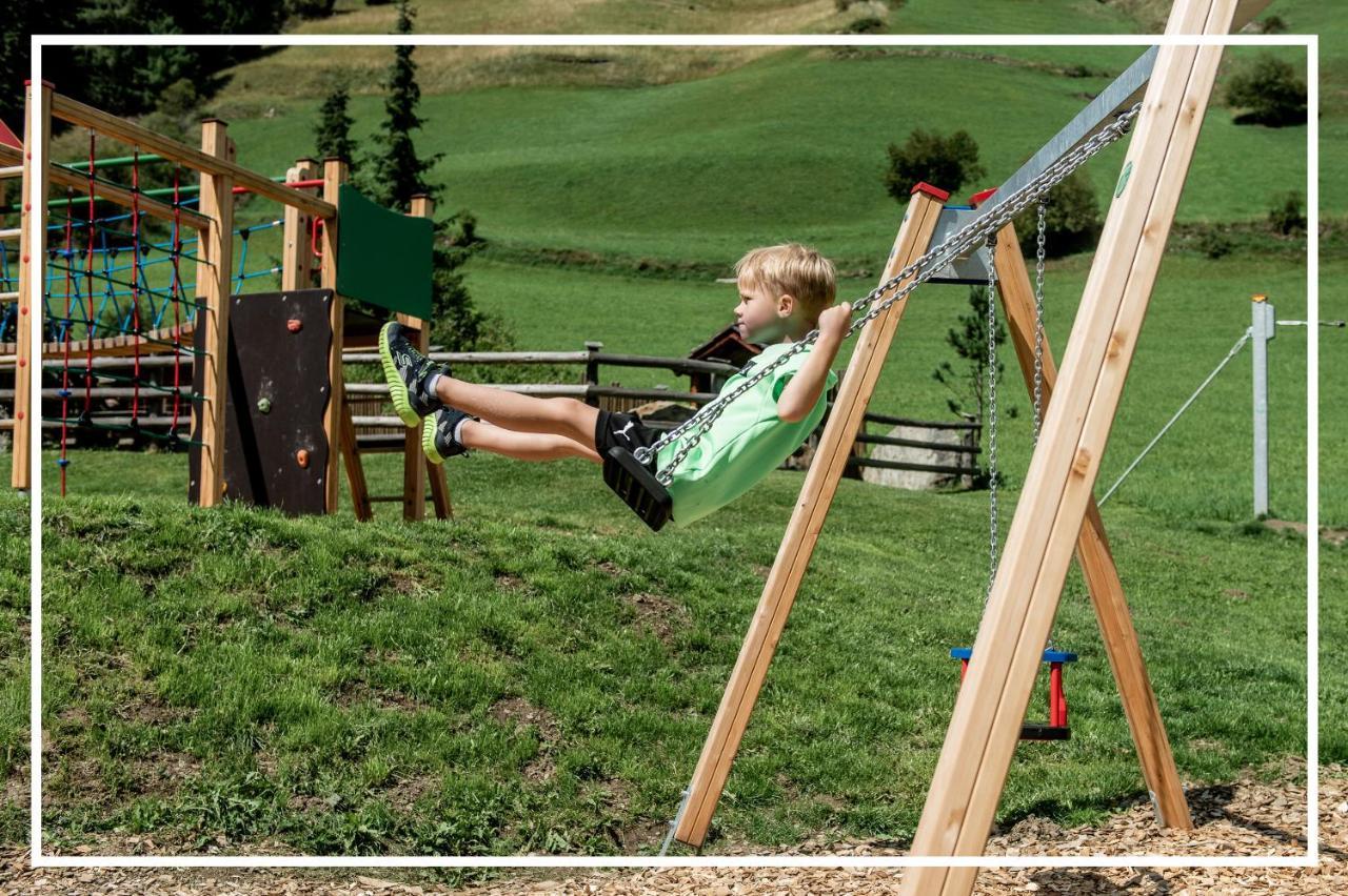 Tyrol Mountain Aparts - Urlaubsresort Hafele Санкт-Якоб-ін-Деферегген Екстер'єр фото